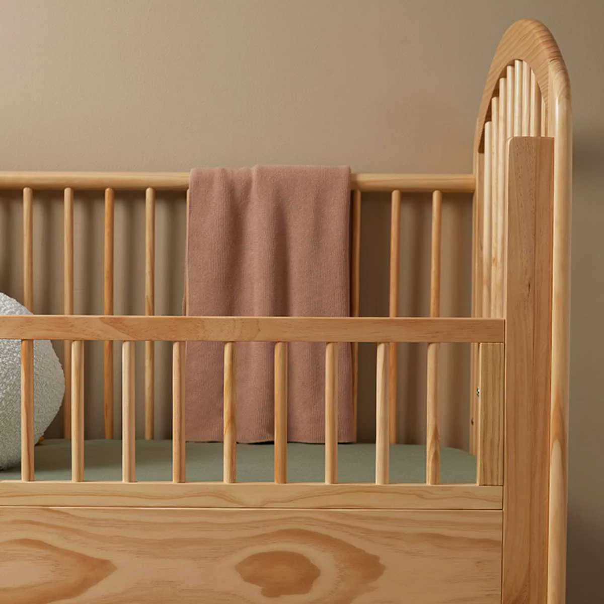 Archie Natural 3-in-1 Cot Conversion Bundle - Image 6