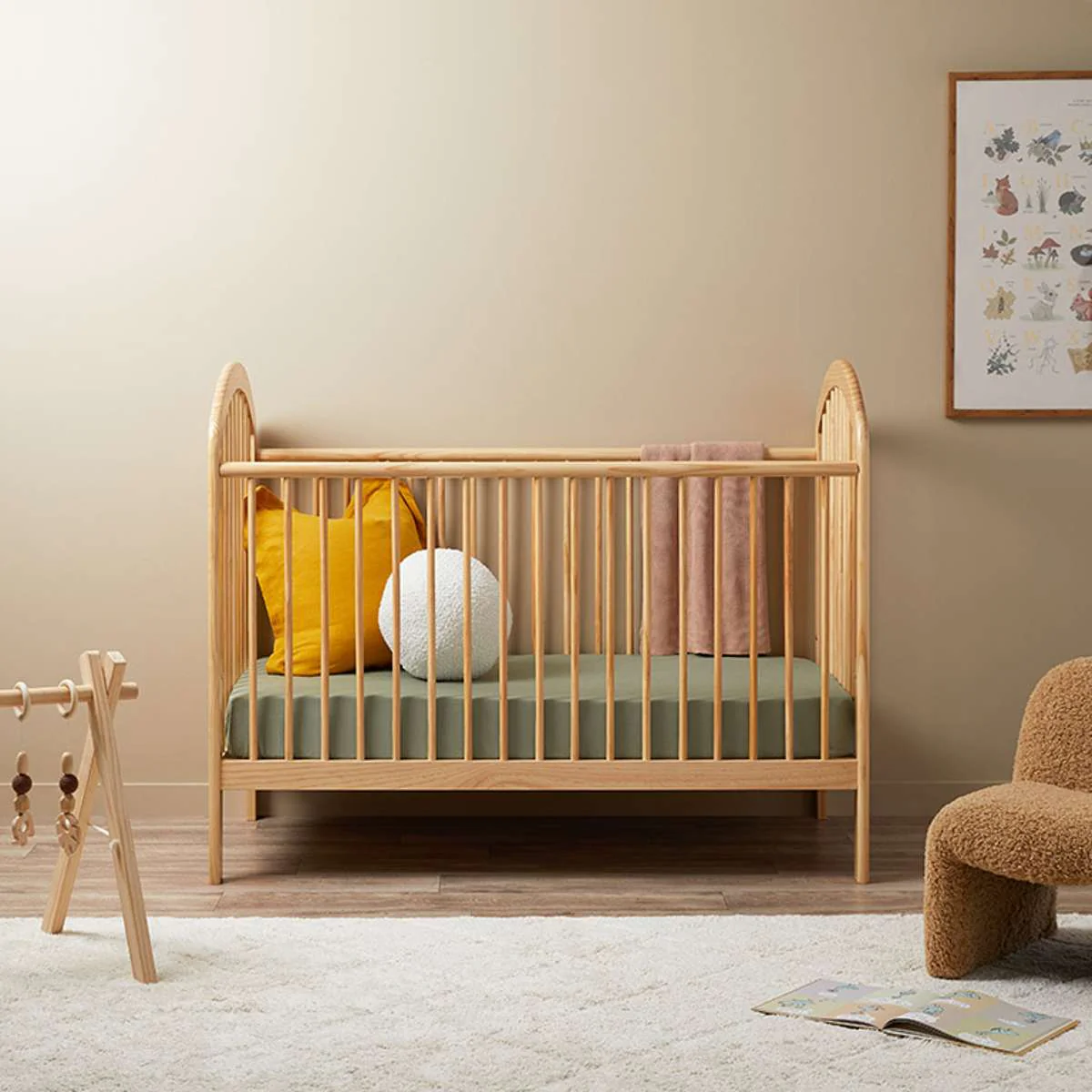 Archie Natural Three Piece Nursery Furniture Set - Image 3