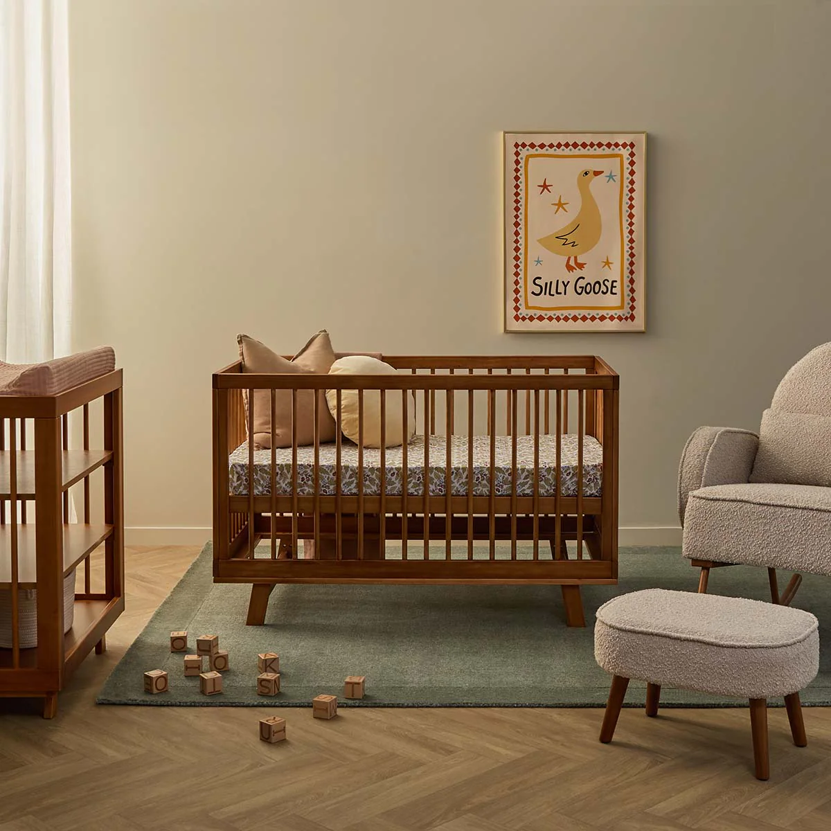 Aspen Classic Cot - Hazelnut