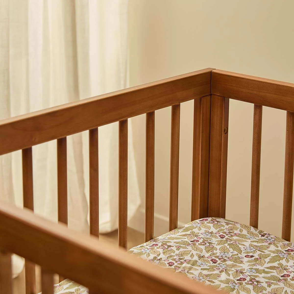 Aspen Classic Cot - Hazelnut - Image 5