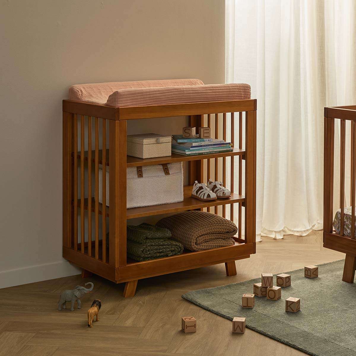 Aspen Hazelnut Six Piece Nursery Set - Image 3