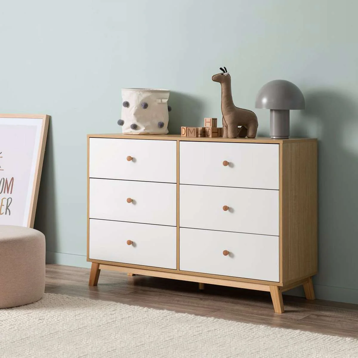 Aspen White Seven Piece Nursery Furniture Set - Image 4