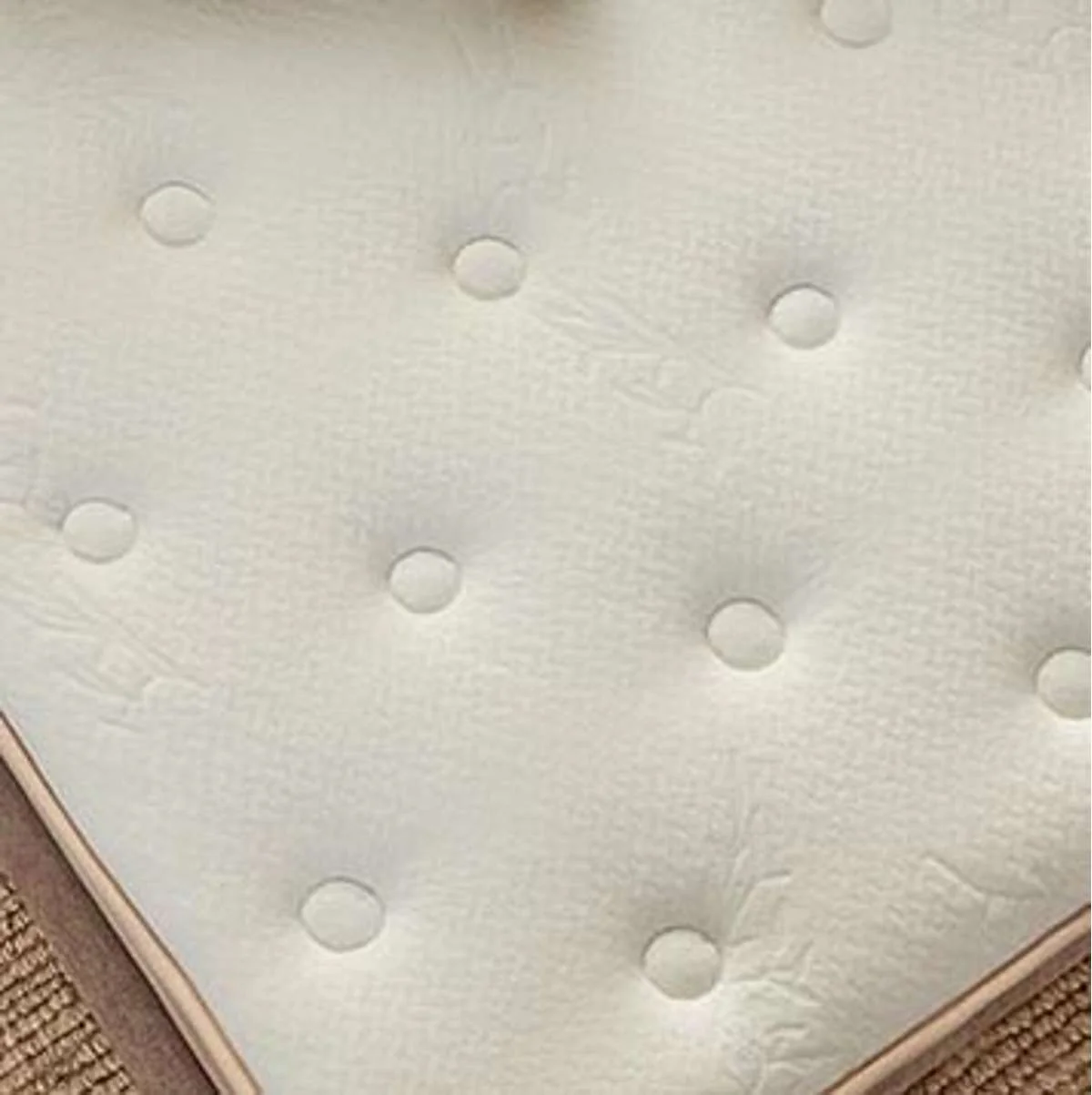 Bamboo Memory Foam Pocket Spring Queen Mattress - Image 3