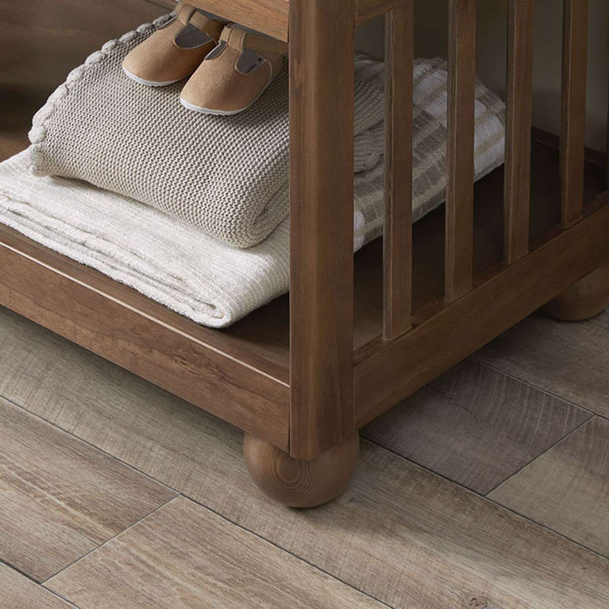 Blake Change Table - Almond - Image 5