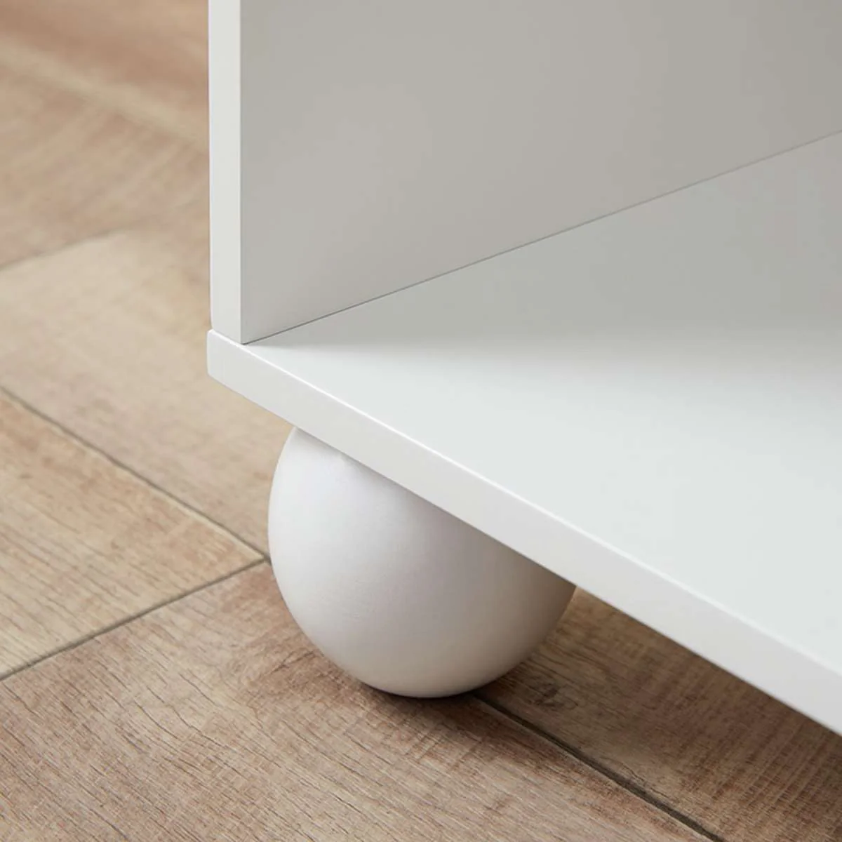 Bubble Ball Feet Side Table - White - Image 5