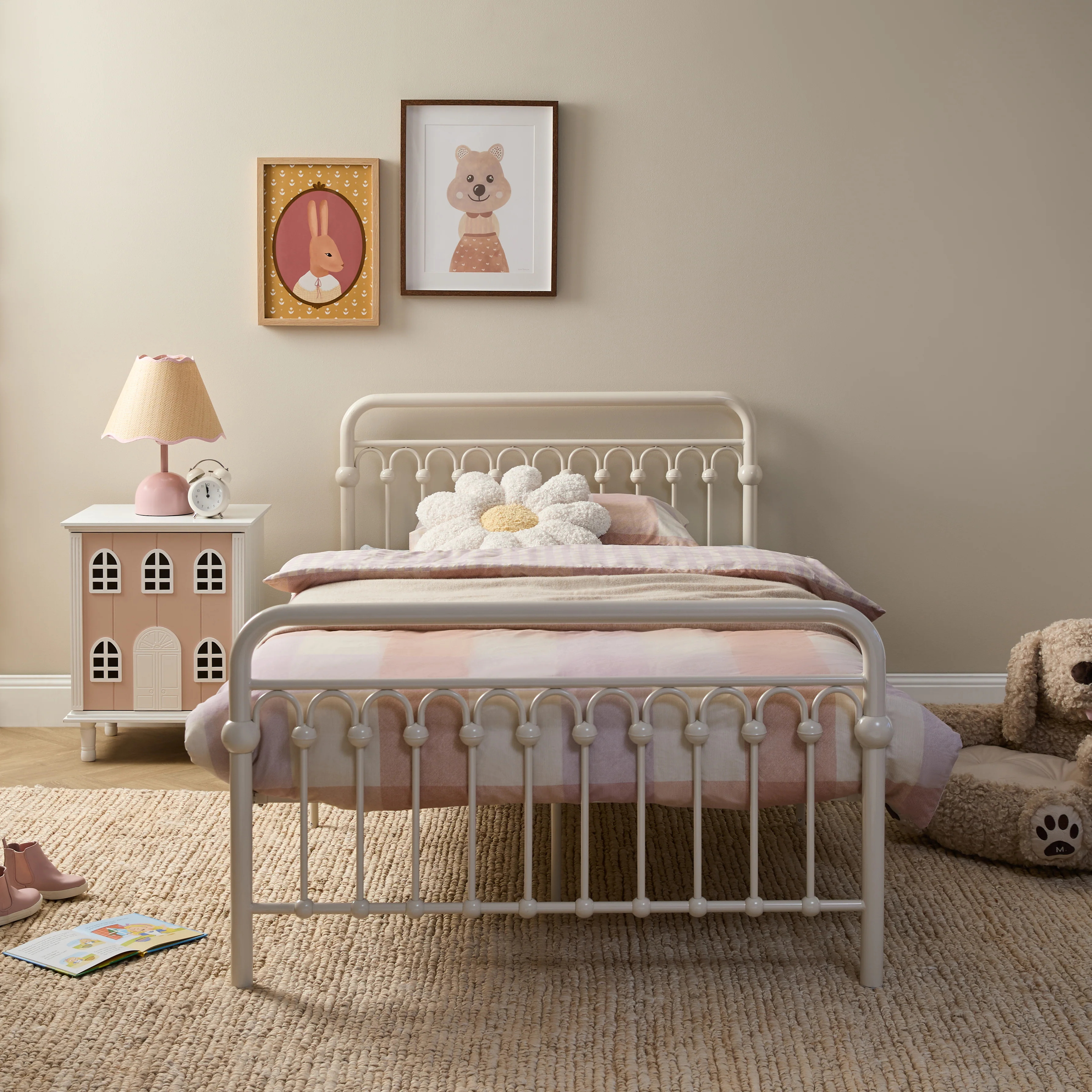 Classic Cottage Bed - King Single - Cream