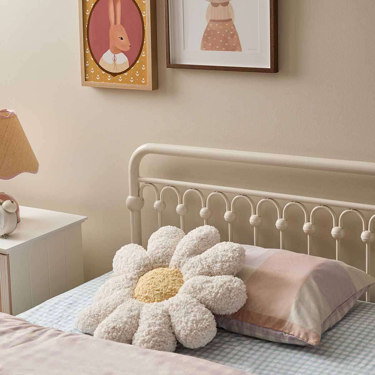 Classic Cottage Bed - King Single - Cream - Image 5