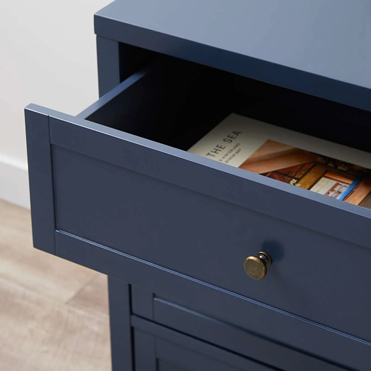 Cove Three Drawer - Midnight - Image 5