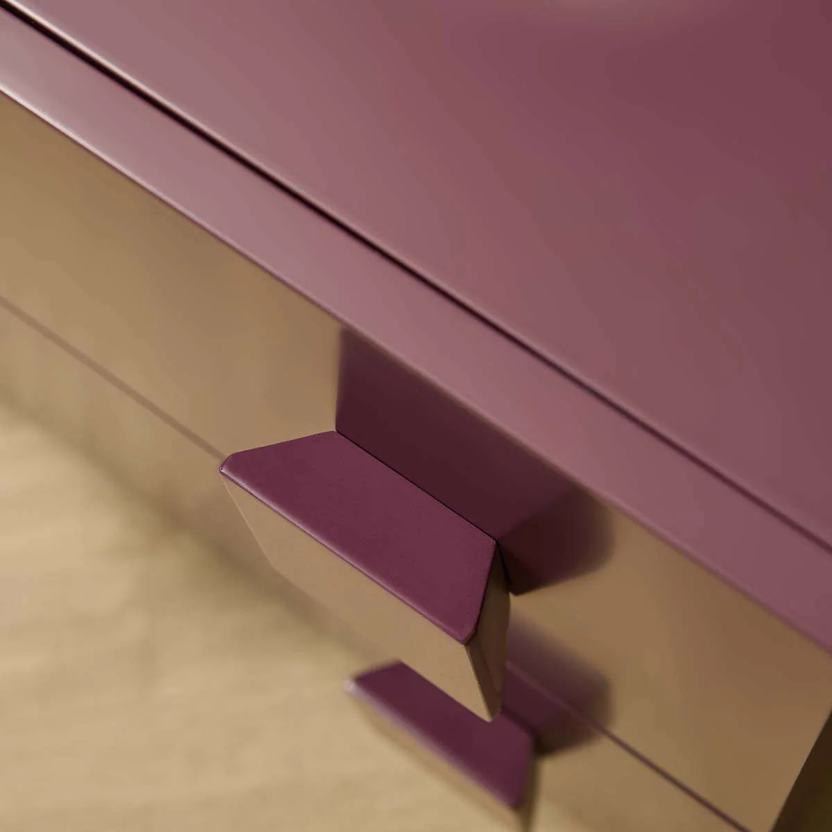 Kei Bedside Table - Plum - Image 5