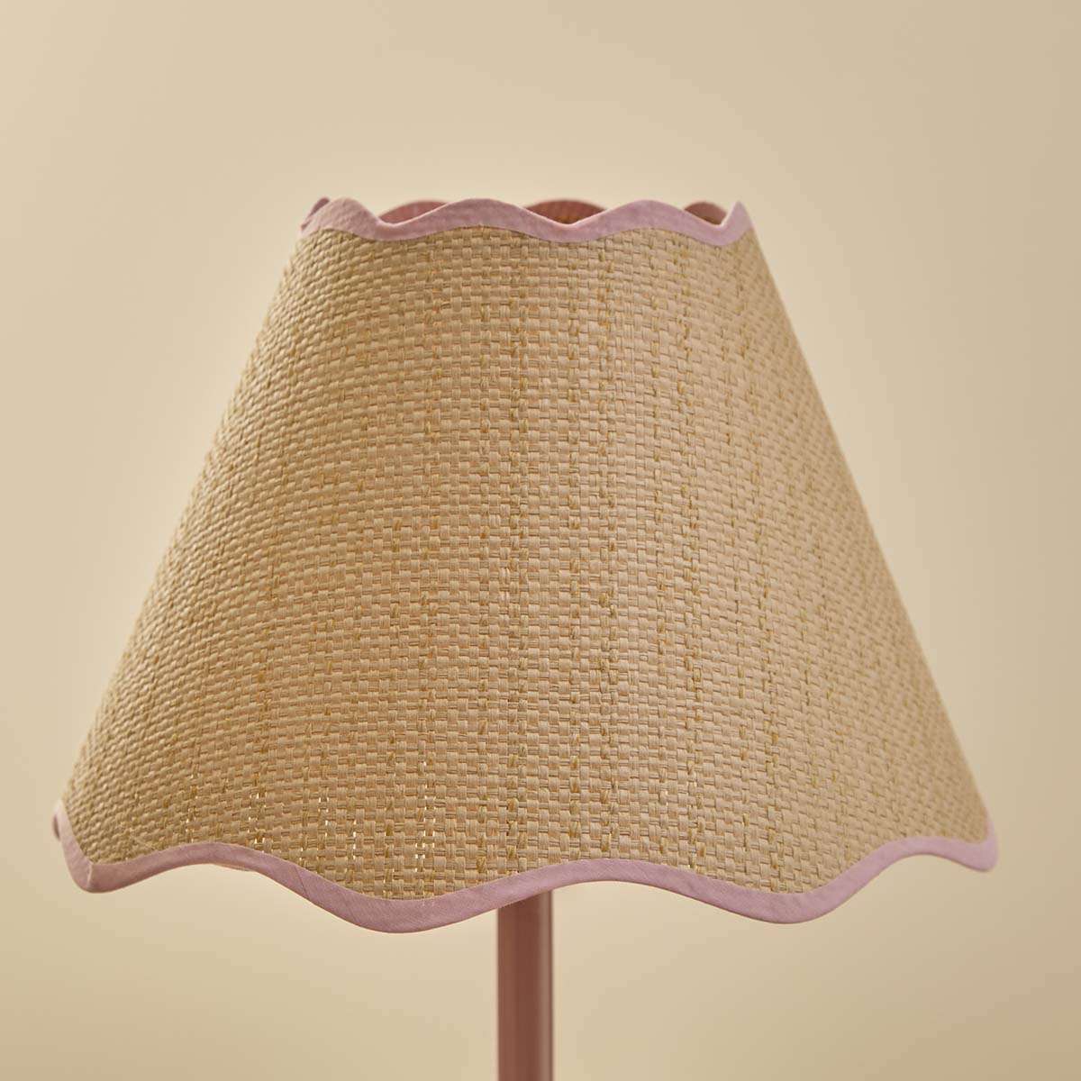 Lilly Table Lamp - Image 4