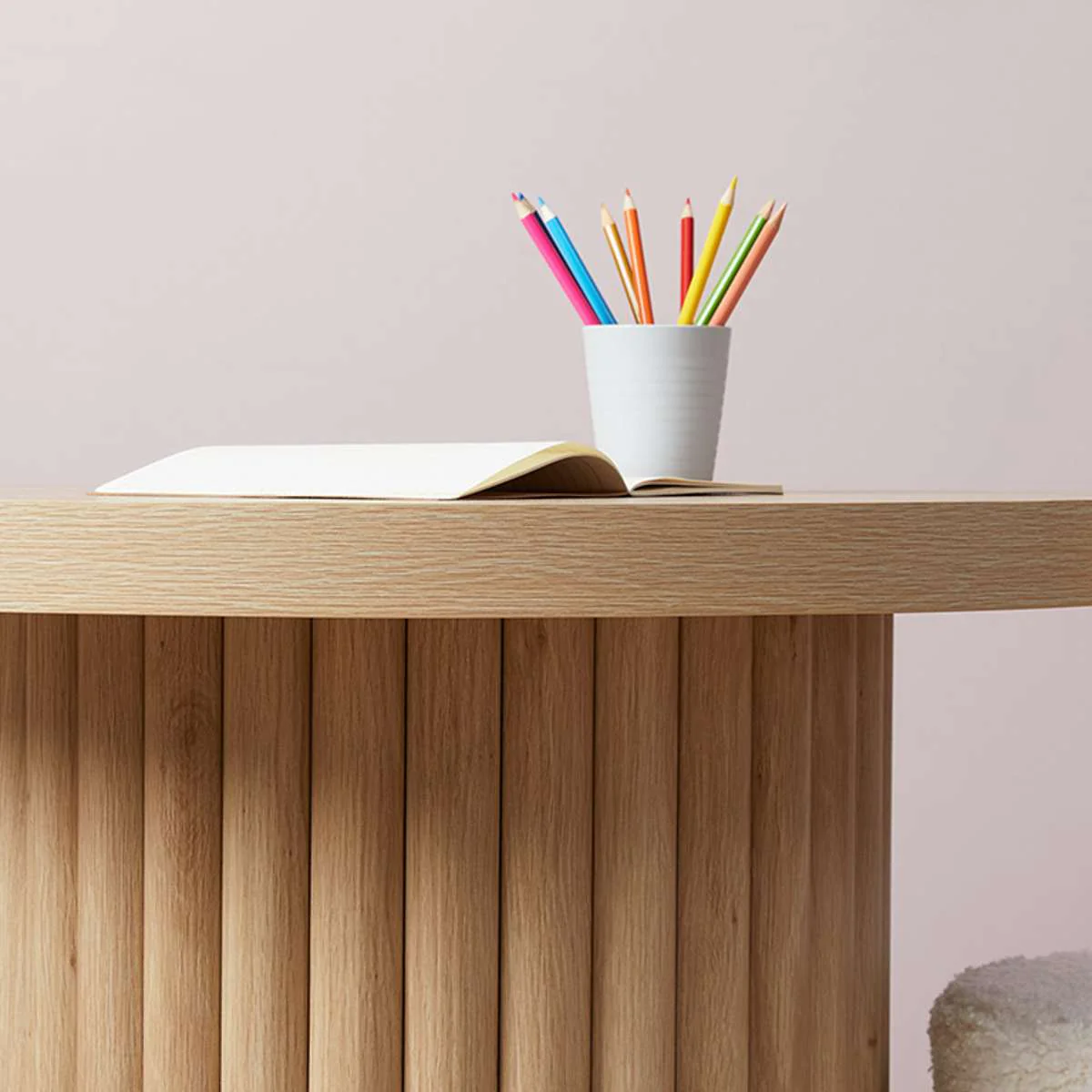 Mini Roo Ribbed Play Table - Image 6