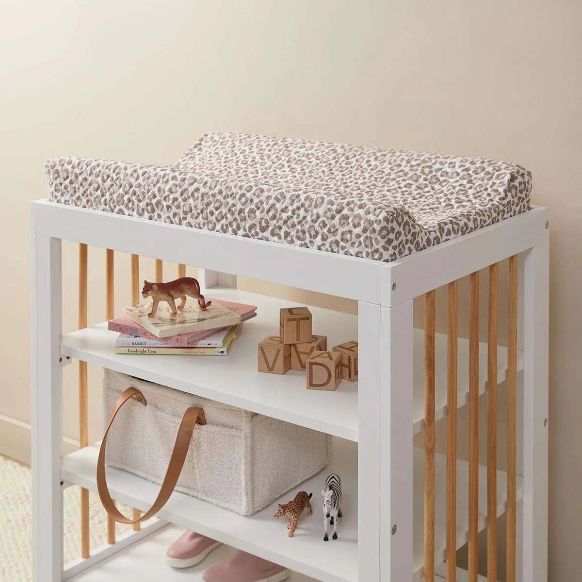 Mocka Animal Print Change Mat Cover - Image 4