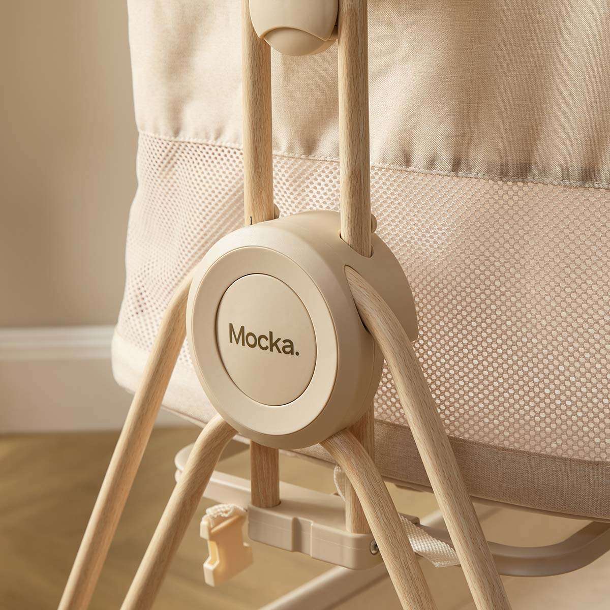 Mocka Dream Swing Co Sleeper Bassinet - Image 16