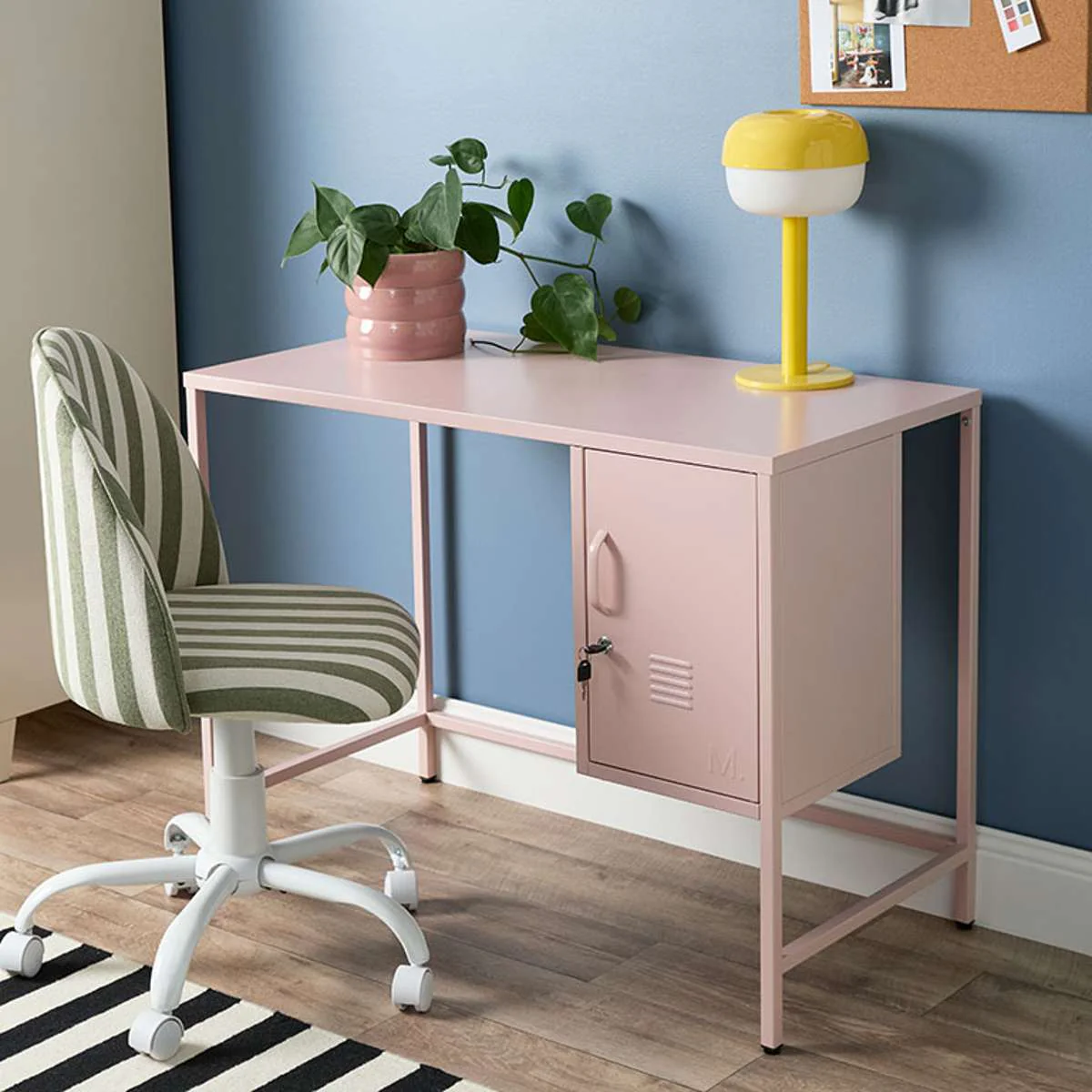 Mocka Original Locker Desk - Pink - Image 4
