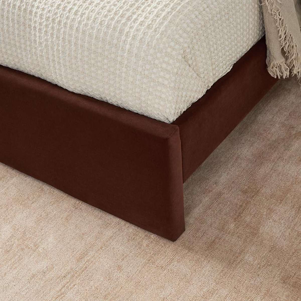 Quinn Queen Bed - Chocolate - Image 6