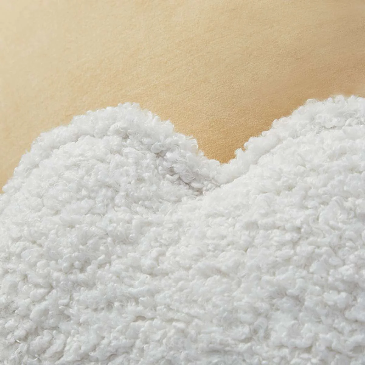 Sherpa Cloud Cushion - Image 4