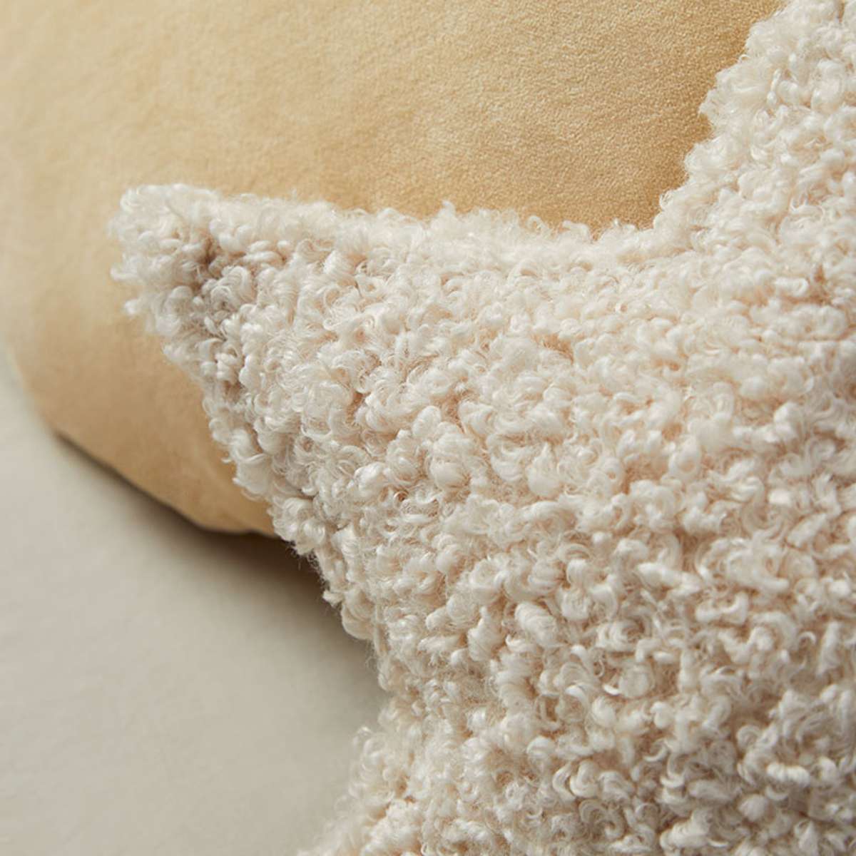 Sherpa Star Cushion - Image 7