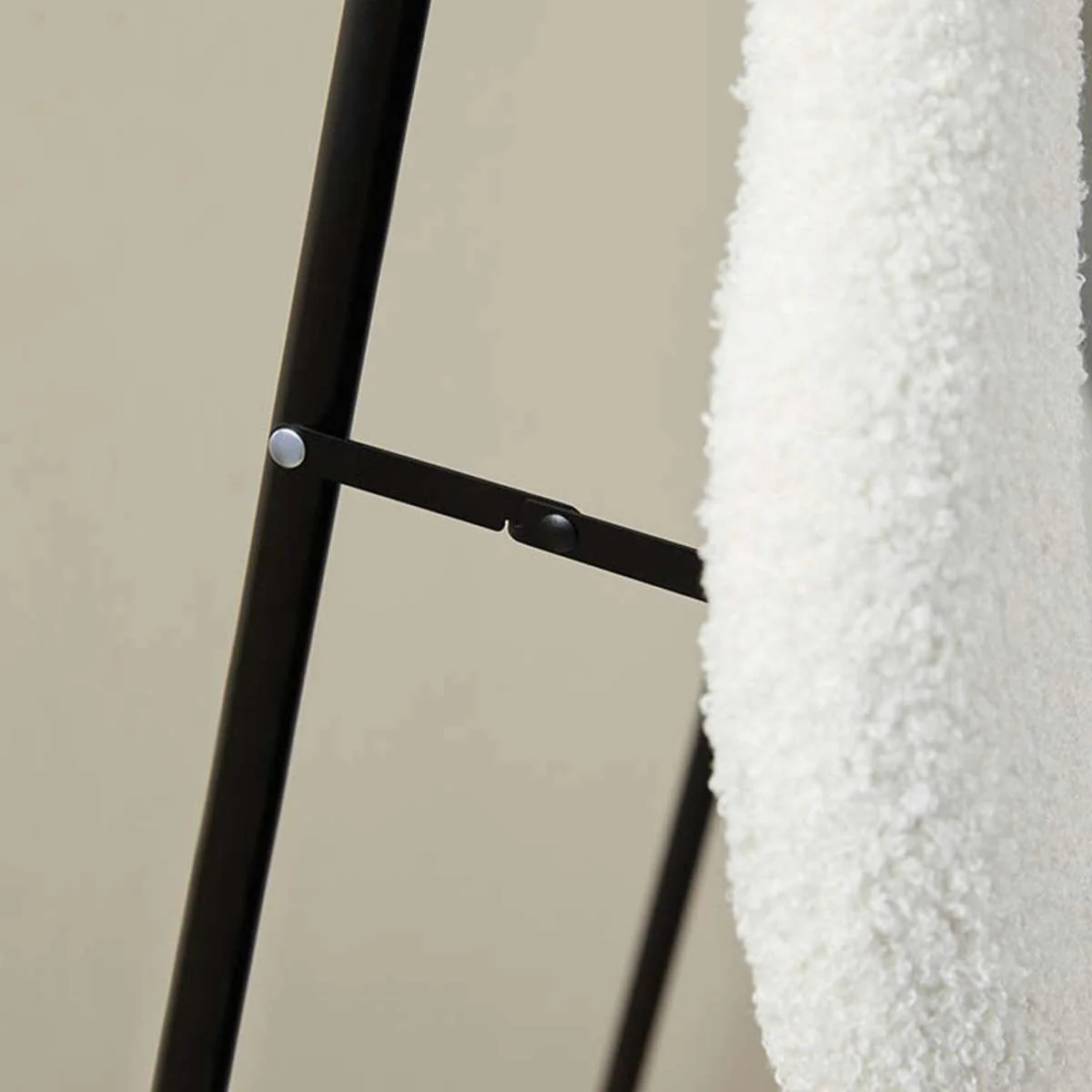Wiggly Mirror - White Teddy - Image 7